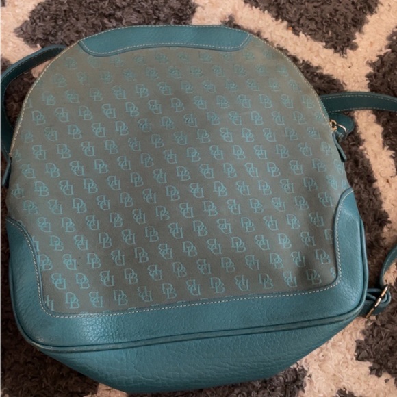 Nice book bag - Picture 3 of 3